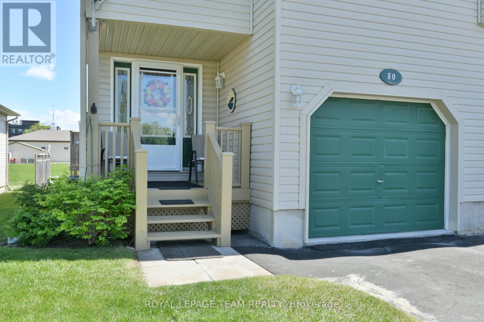 50 Frieday Street, Arnprior, Ontario  K7S 0A6 - Photo 5 - X13228184