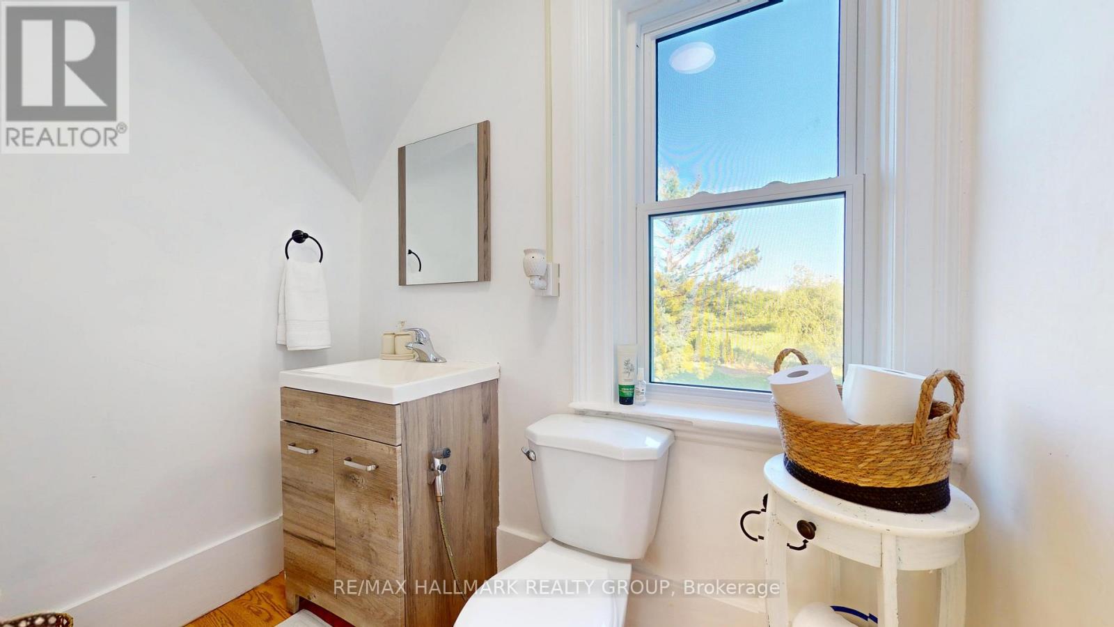1423 County Rd 2 Road W, Leeds And The Thousand Islands, Ontario  K0E 1R0 - Photo 26 - X13228284