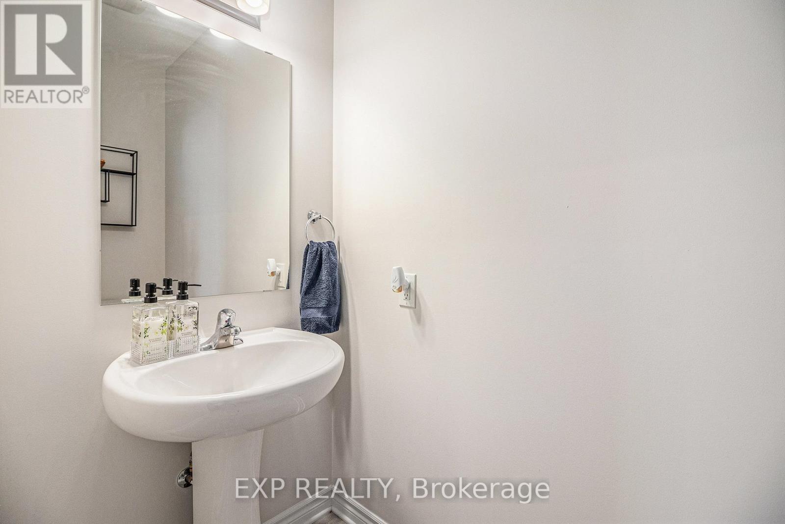 107 Rallidale Street, Ottawa, Ontario  K1X 0G7 - Photo 14 - X13228304