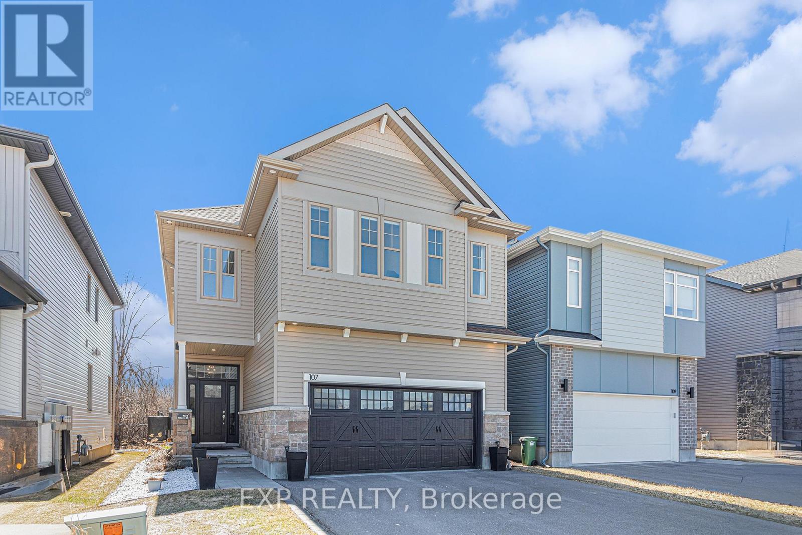 107 Rallidale Street, Ottawa, Ontario  K1X 0G7 - Photo 2 - X13228304