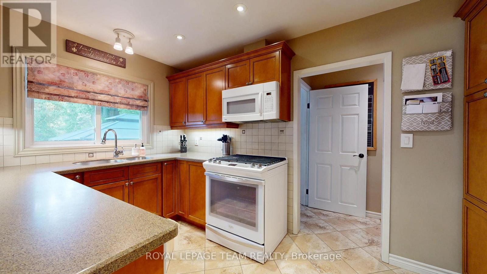 6 Broad Street, Augusta, Ontario  K0E 1T0 - Photo 6 - X13228334