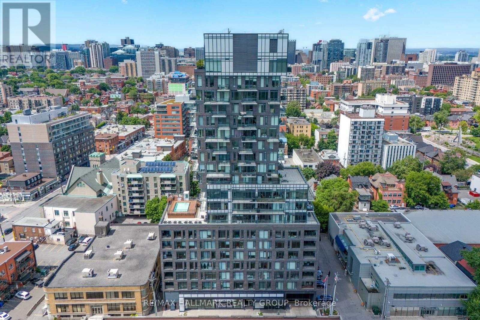 601 - 203 Catherine Street, Ottawa, Ontario  K2P 1J5 - Photo 2 - X13228390