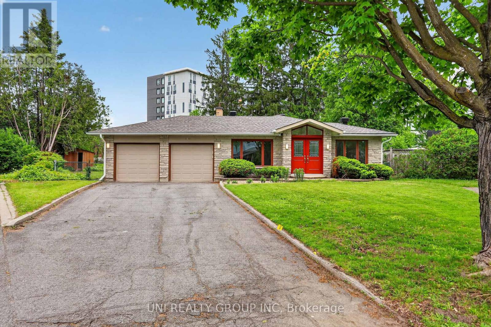 2554 Egan Road, Ottawa, Ontario  K1V 8N1 - Photo 2 - X13228406