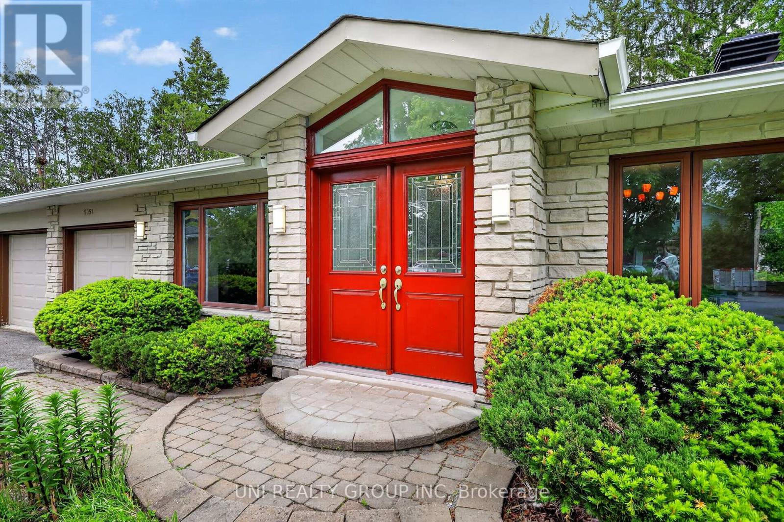 2554 Egan Road, Ottawa, Ontario  K1V 8N1 - Photo 3 - X13228406