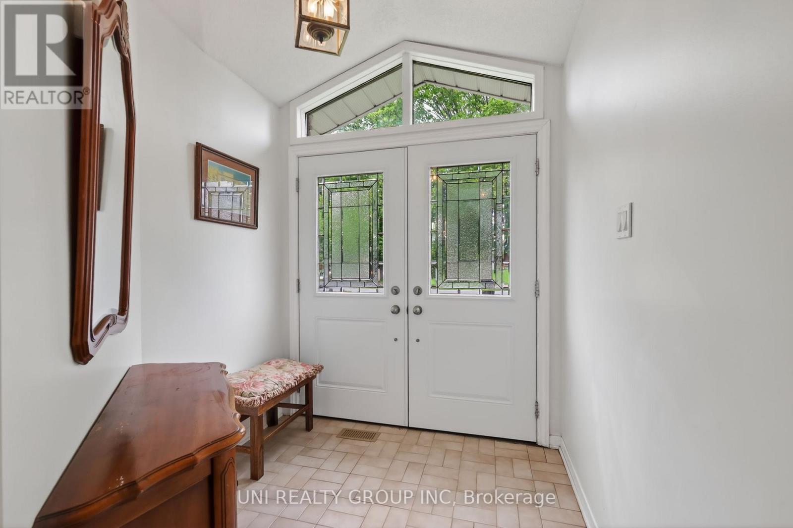 2554 Egan Road, Ottawa, Ontario  K1V 8N1 - Photo 4 - X13228406