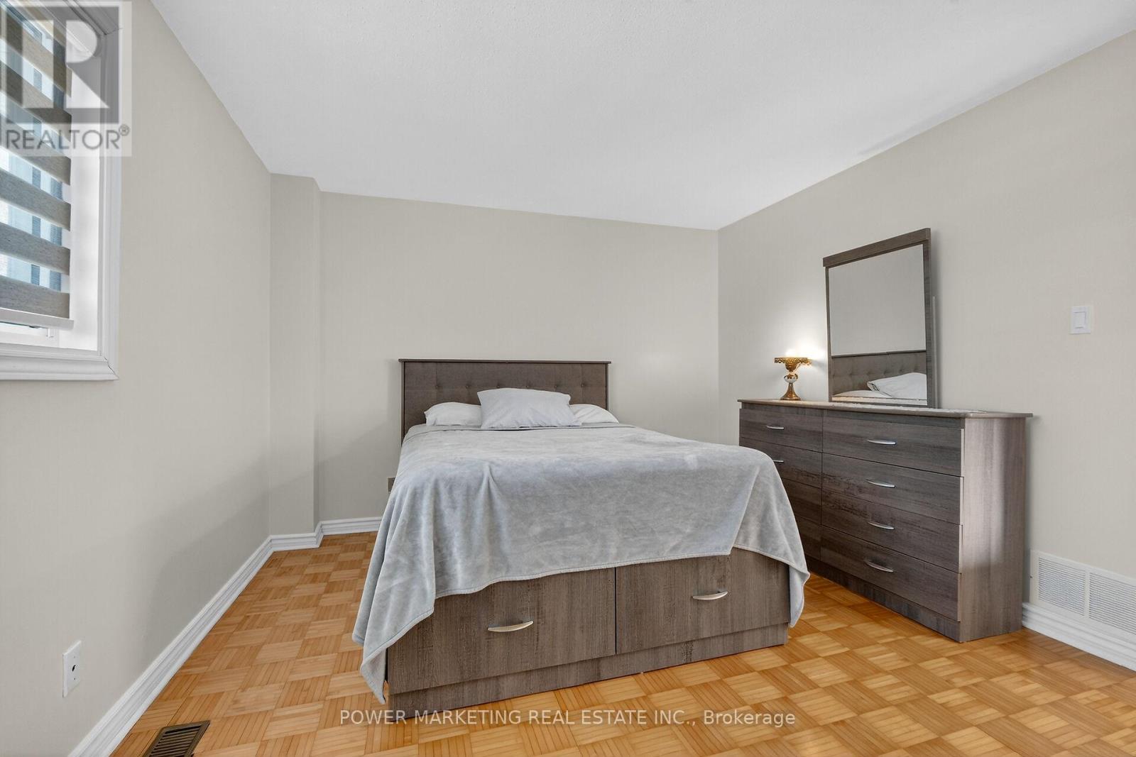 104 Bannerhill, Ottawa, Ontario  K1V 0T4 - Photo 30 - X13228410