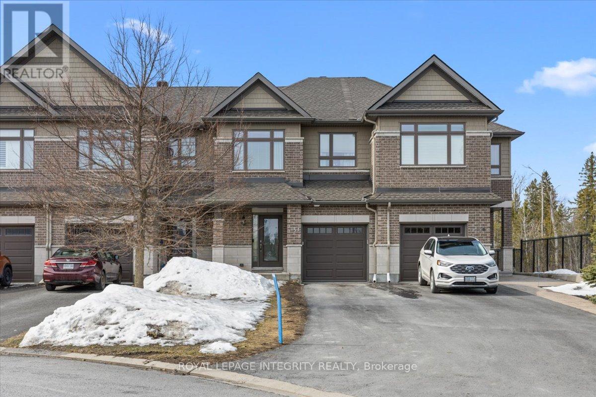 154 Woodhurst Crescent, Ottawa, Ontario  K2S 0T5 - Photo 1 - X13228518