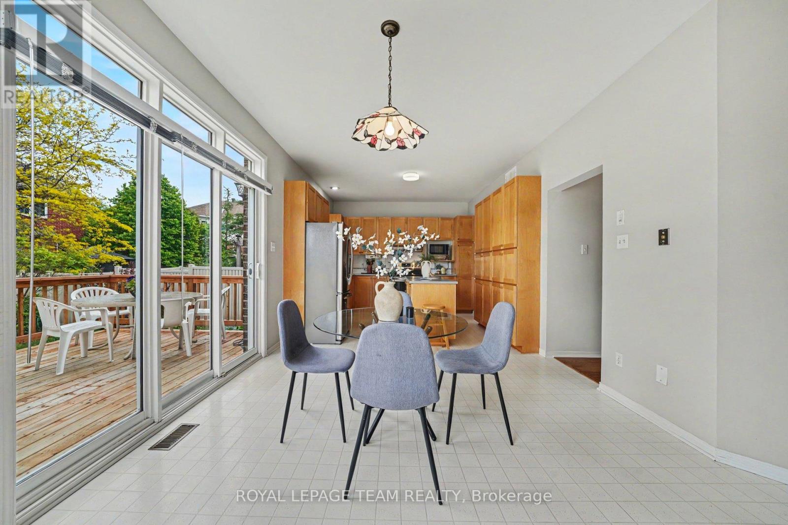 3222 Carriage Hill Place, Ottawa, Ontario  K1T 3X5 - Photo 11 - X13228654