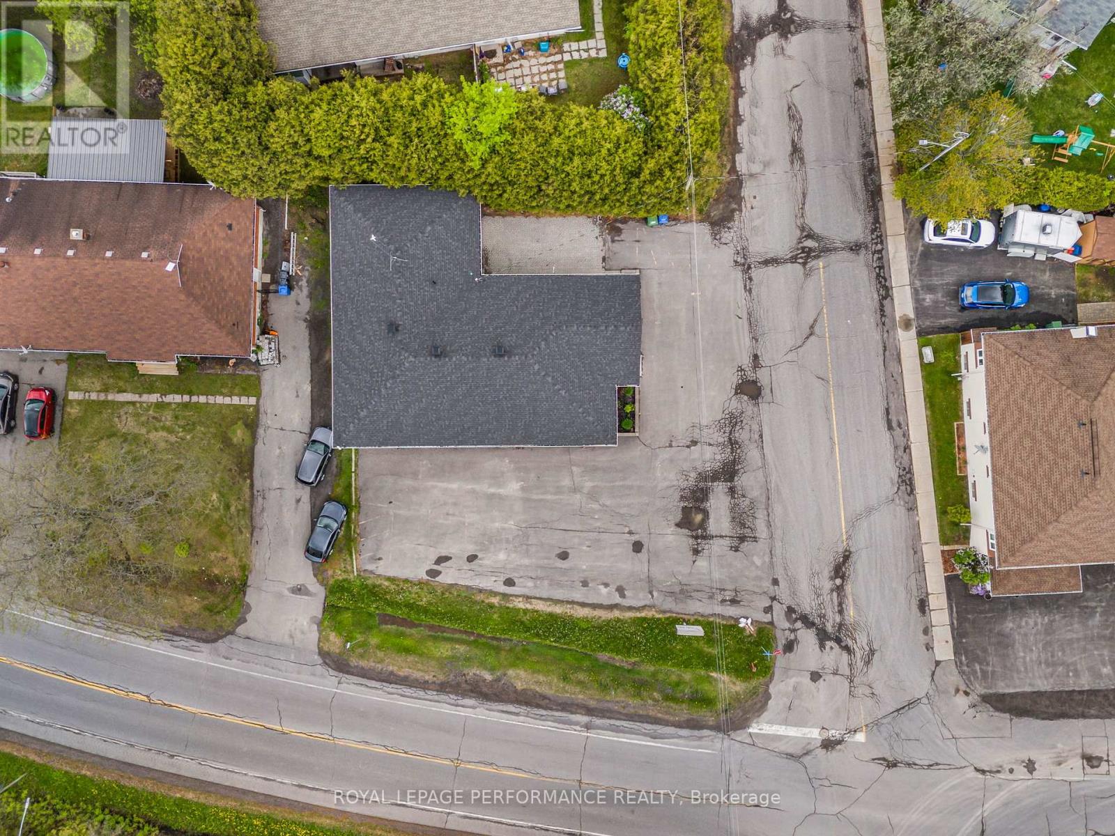 200 Du Comte Street, Alfred And Plantagenet, Ontario  K0B 1L0 - Photo 32 - X13228676