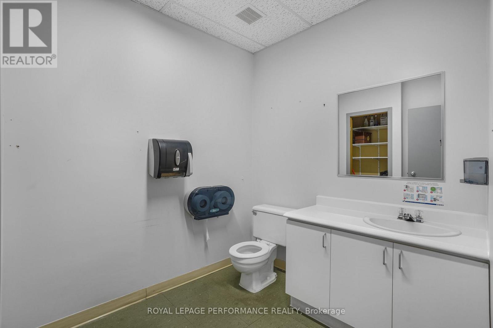 200 Du Comte Street, Alfred And Plantagenet, Ontario  K0B 1L0 - Photo 24 - X13228678