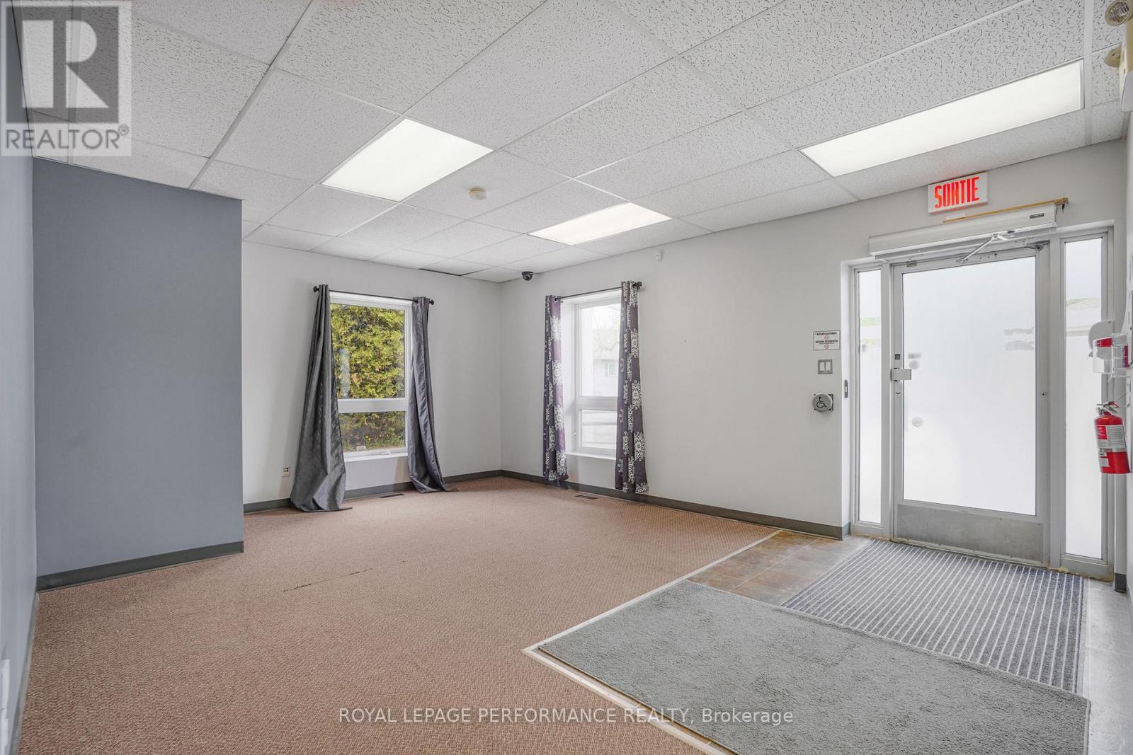 200 Du Comte Street, Alfred And Plantagenet, Ontario  K0B 1L0 - Photo 7 - X13228678