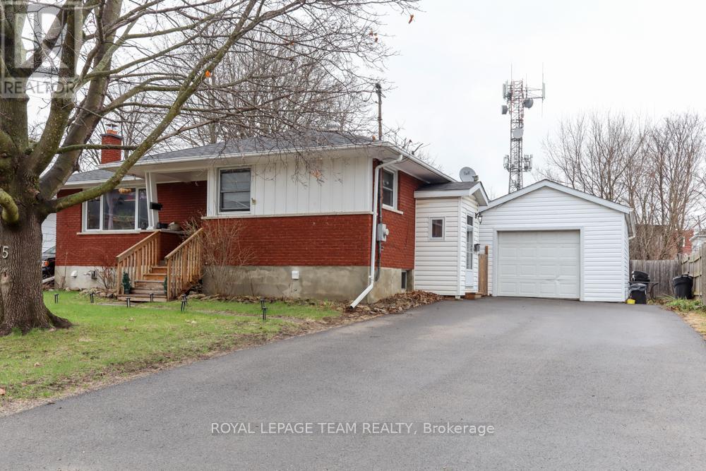 75 Winnifred Street N, Smiths Falls, Ontario  K7A 2N8 - Photo 4 - X13228692