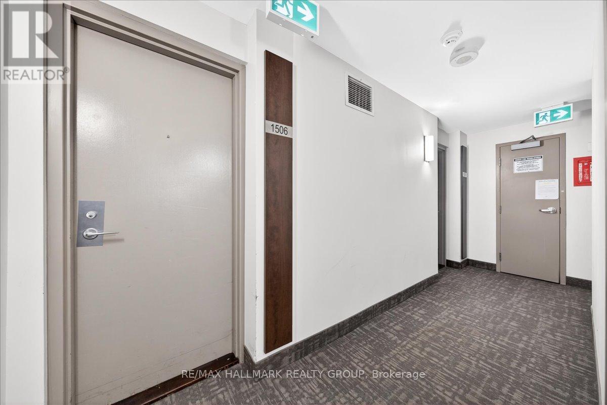 1506 - 55 Centre Avenue, Toronto, Ontario  M5G 2H5 - Photo 31 - C13228842