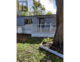 7592 FLEWELLYN ROAD, Ottawa, Ontario