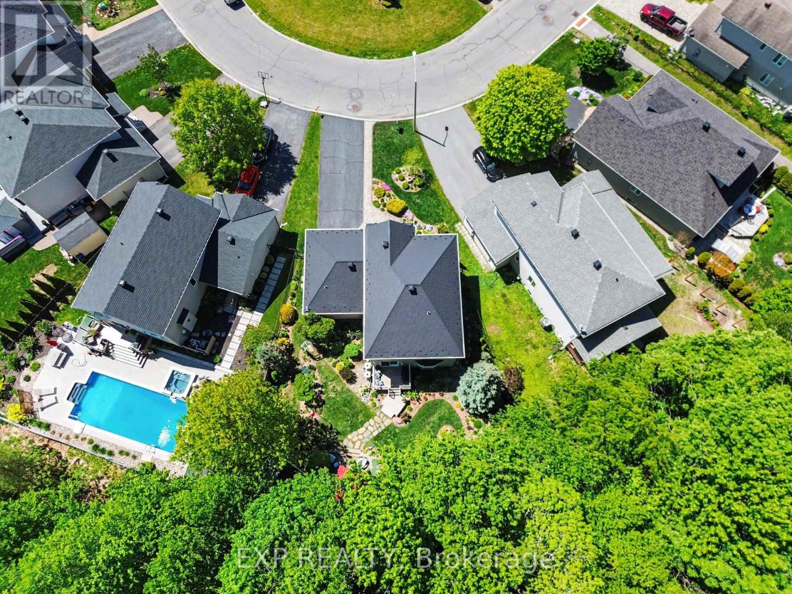 91 Rembrandt Drive, Russell, Ontario  K0A 1W0 - Photo 36 - X13228874
