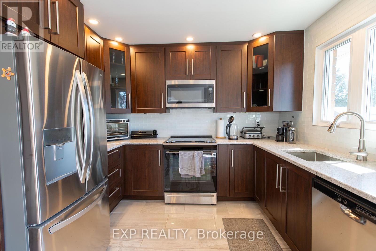 1534 Rosebella Avenue, Ottawa, Ontario  K1T 1E8 - Photo 39 - X13228876