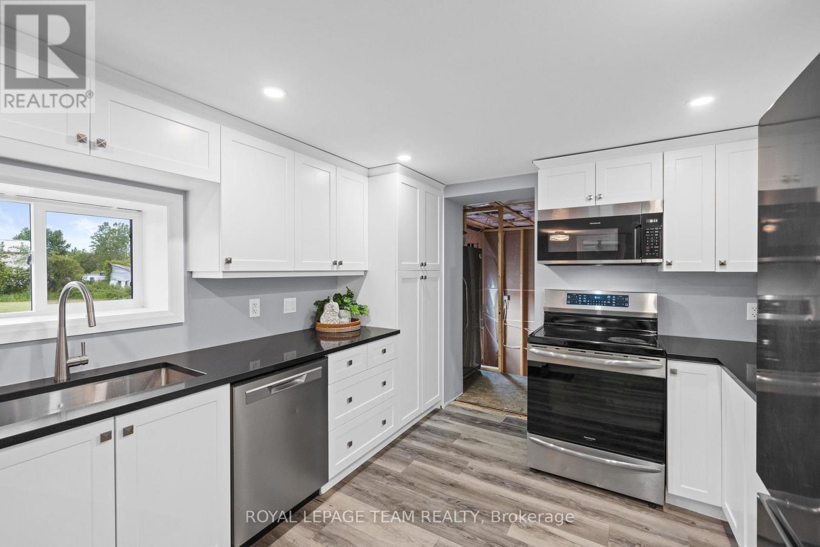 16509 Cedarvale Road, North Stormont, Ontario  K0C 1Y0 - Photo 11 - X13228972