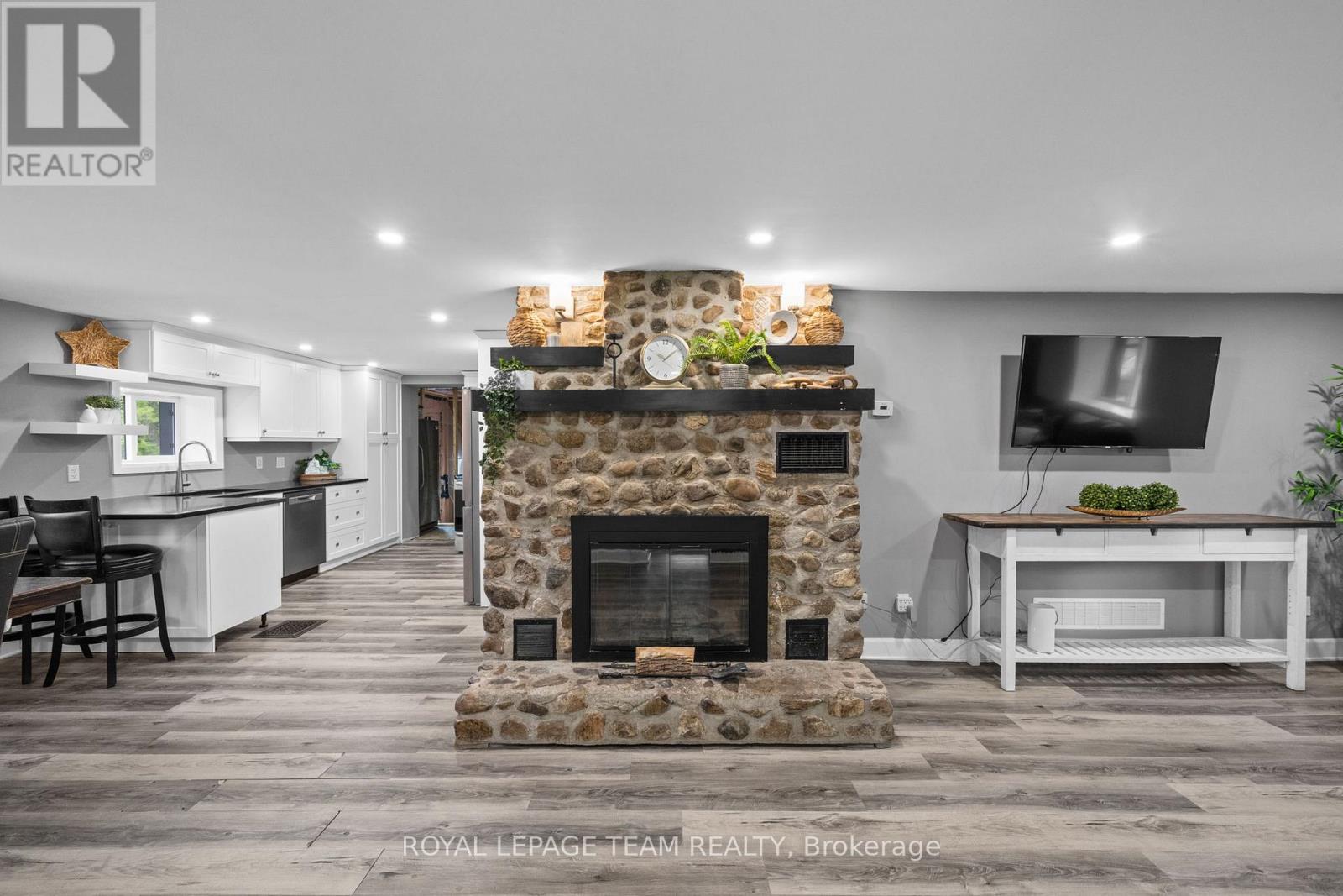 16509 Cedarvale Road, North Stormont, Ontario  K0C 1Y0 - Photo 7 - X13228972