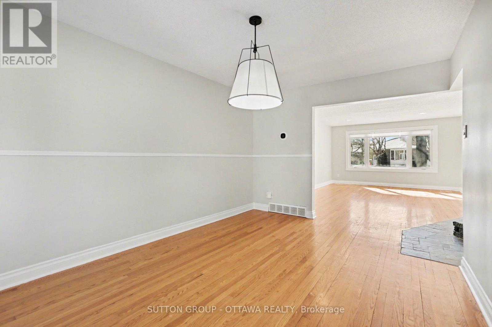 1071 Aldea Avenue, Ottawa, Ontario  K1H 8B8 - Photo 10 - X13229100