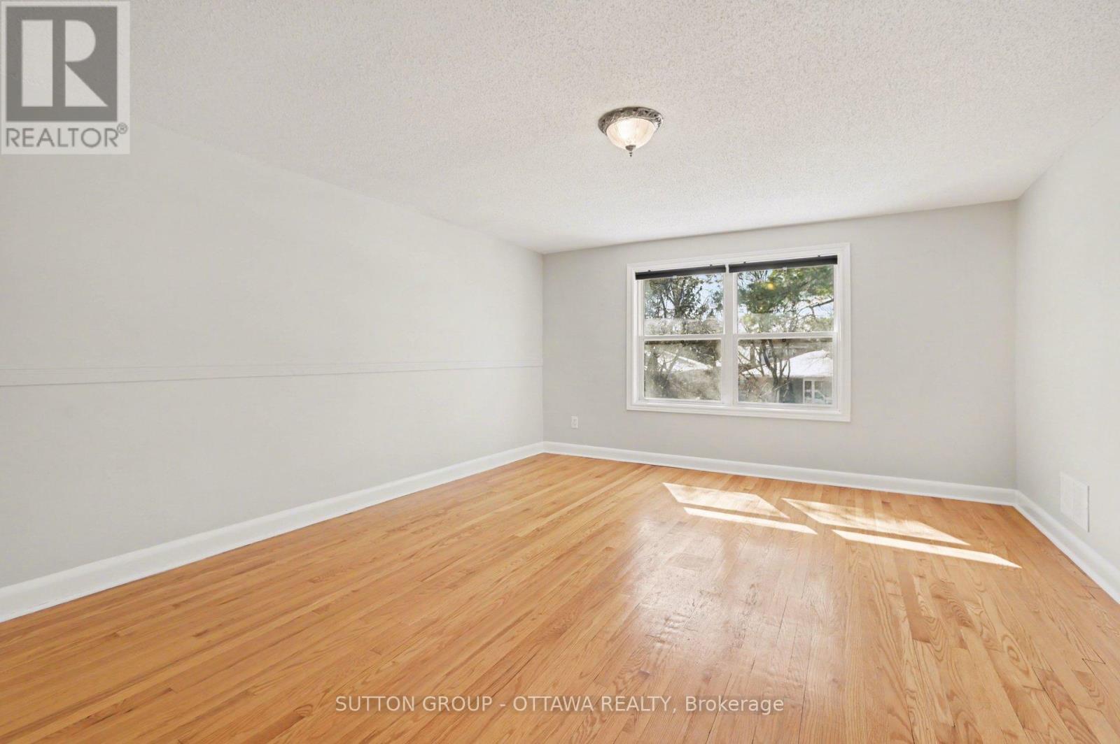1071 Aldea Avenue, Ottawa, Ontario  K1H 8B8 - Photo 18 - X13229100