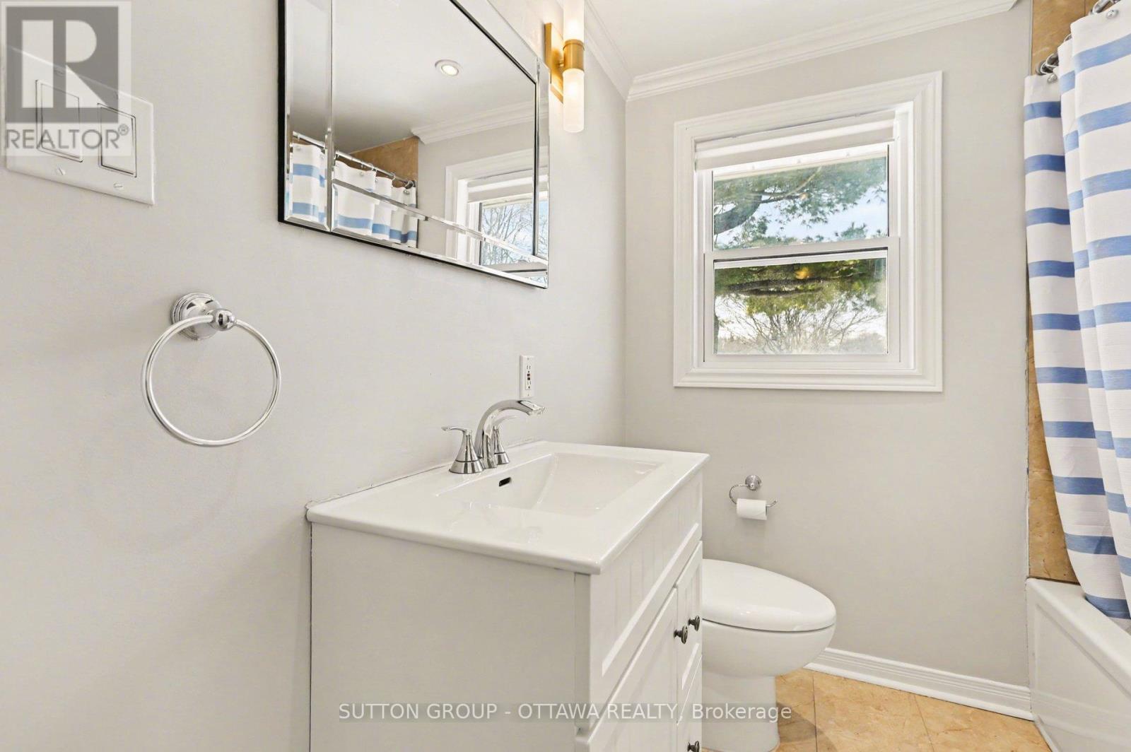 1071 Aldea Avenue, Ottawa, Ontario  K1H 8B8 - Photo 20 - X13229100