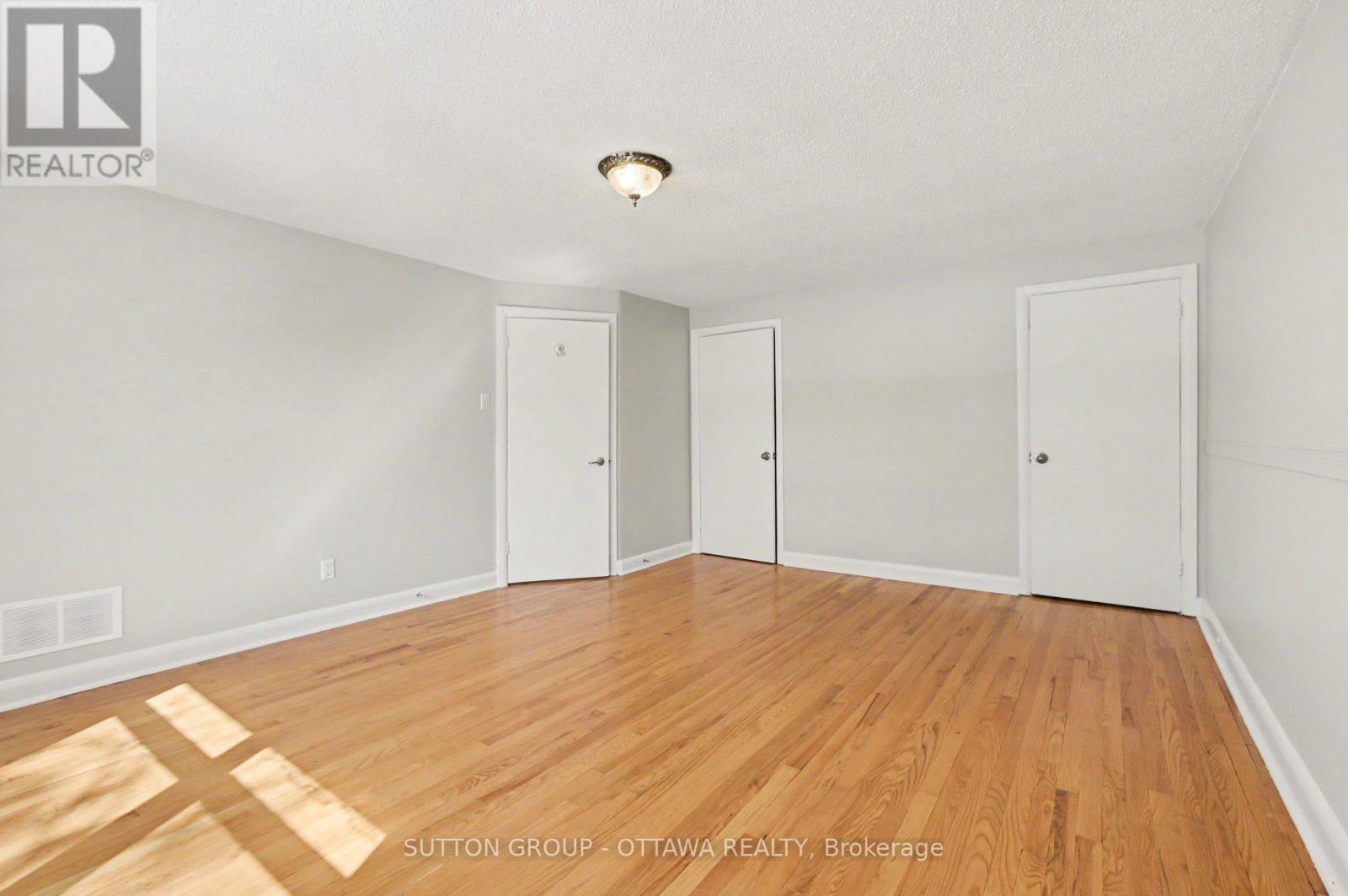 1071 Aldea Avenue, Ottawa, Ontario  K1H 8B8 - Photo 21 - X13229100