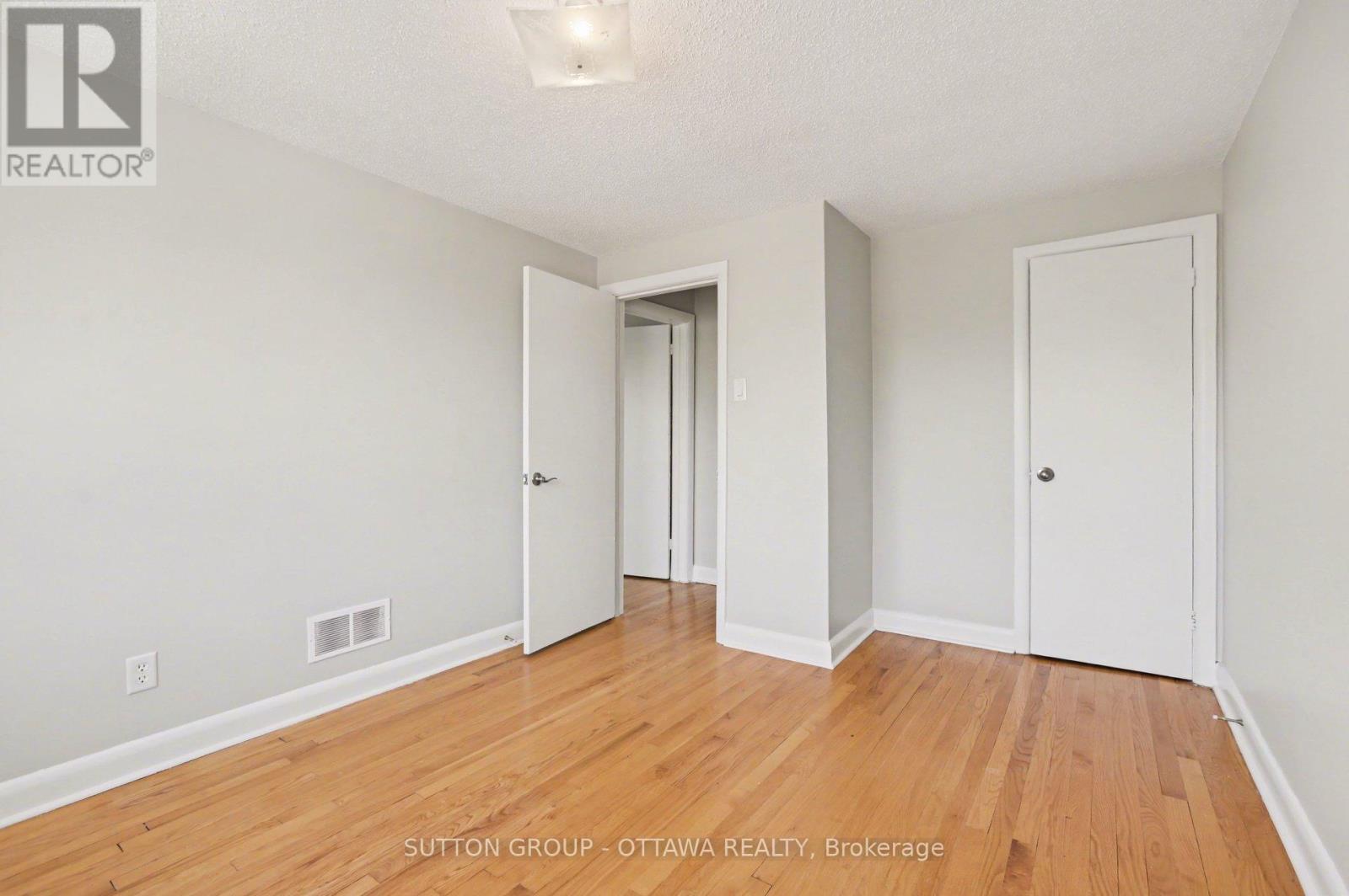 1071 Aldea Avenue, Ottawa, Ontario  K1H 8B8 - Photo 23 - X13229100