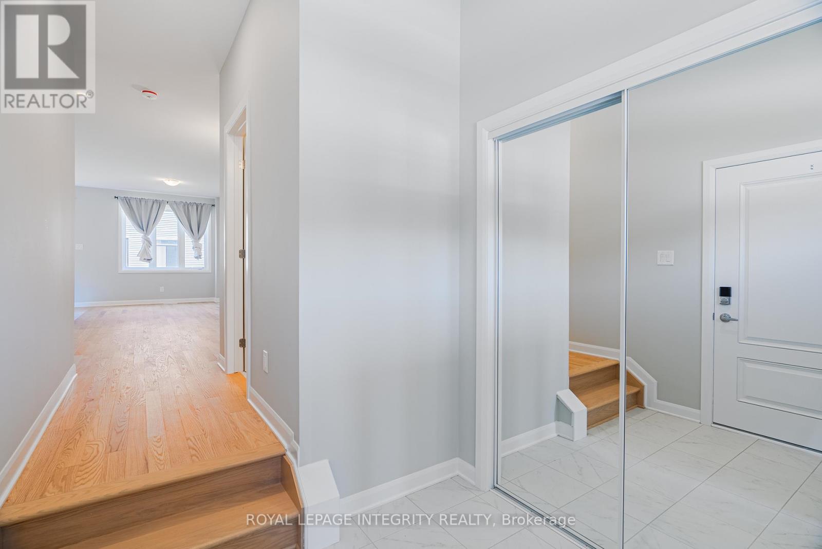 96 Osler Street E, Ottawa, Ontario  K2W 0K8 - Photo 2 - X13229114