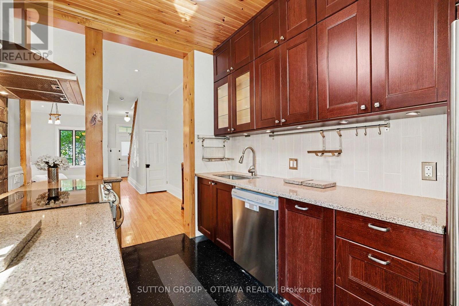 279 Cambridge Street N, Ottawa, Ontario  K1R 7B1 - Photo 10 - X13229178