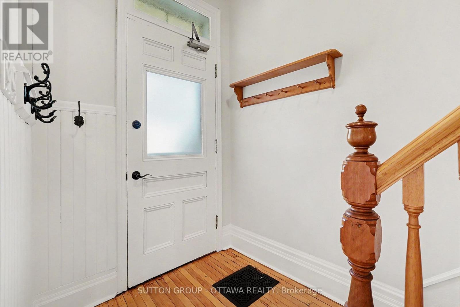 279 Cambridge Street N, Ottawa, Ontario  K1R 7B1 - Photo 2 - X13229178