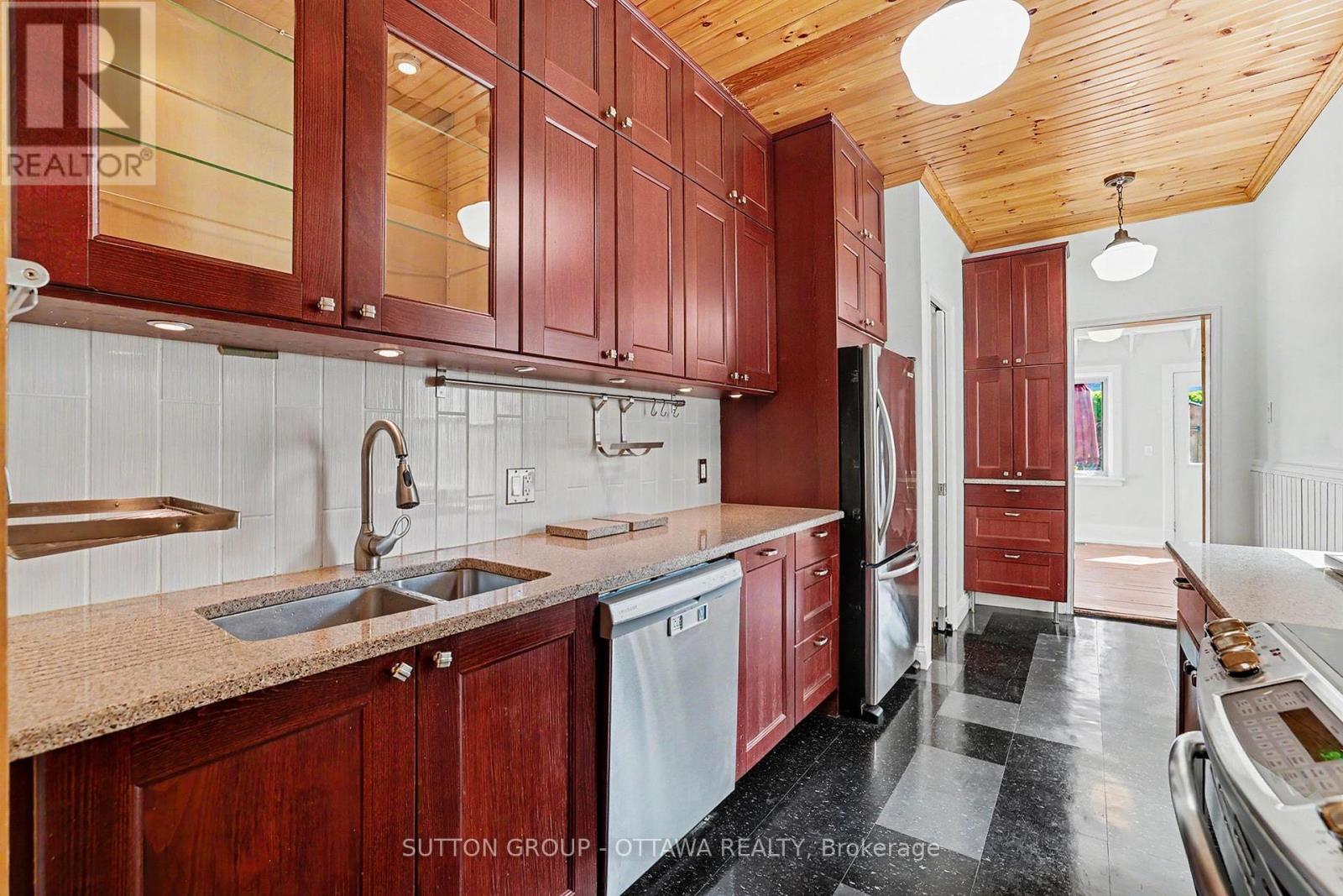 279 Cambridge Street N, Ottawa, Ontario  K1R 7B1 - Photo 7 - X13229178