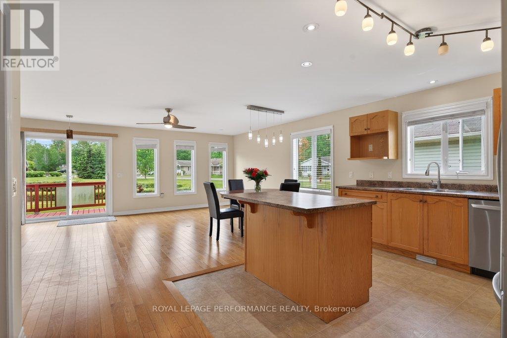 1008 Ada Barrington Private, Ottawa, Ontario  K4P 0A7 - Photo 13 - X13229202