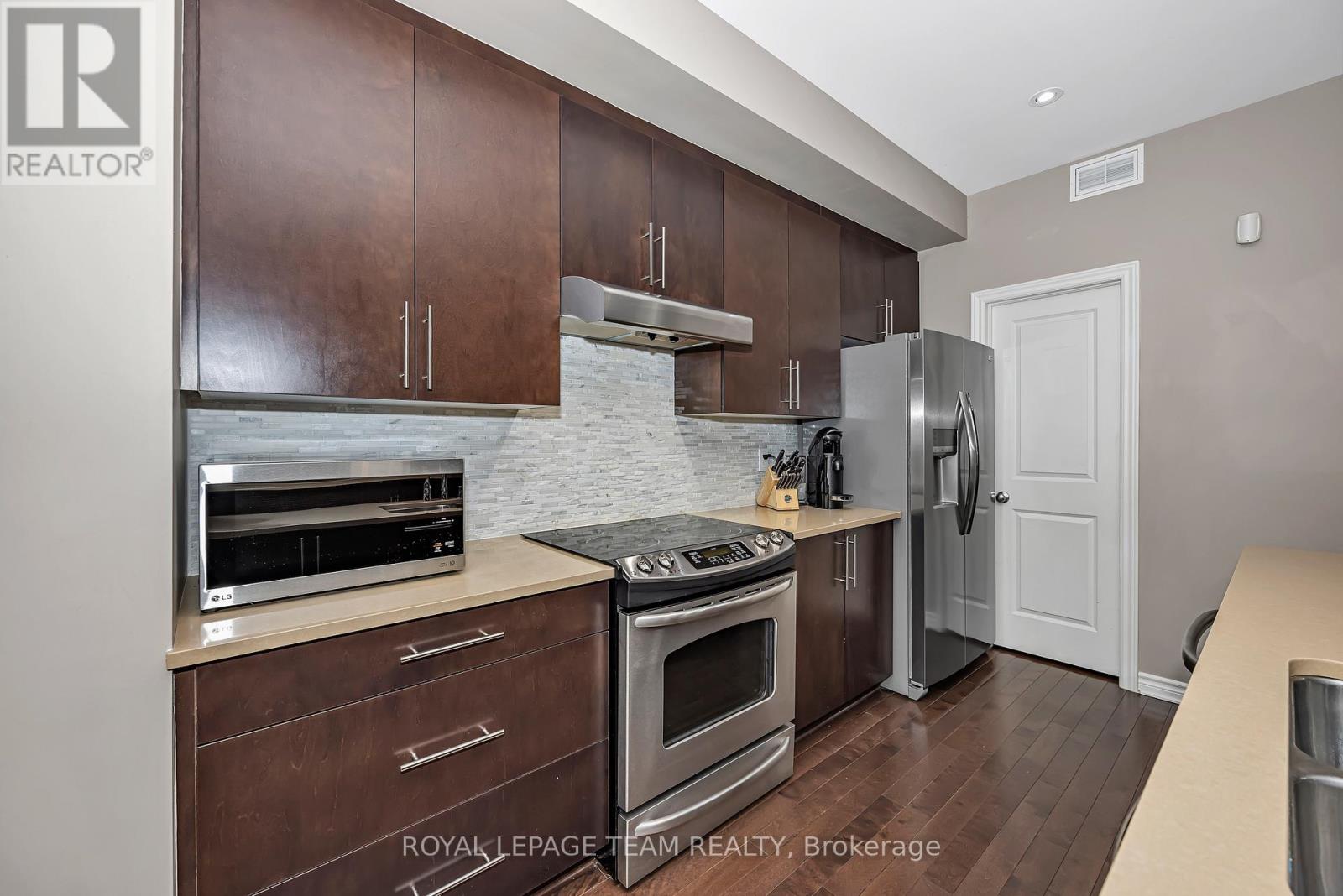 248 Meadowlilly Road, Ottawa, Ontario  K1T 0H4 - Photo 10 - X13229226