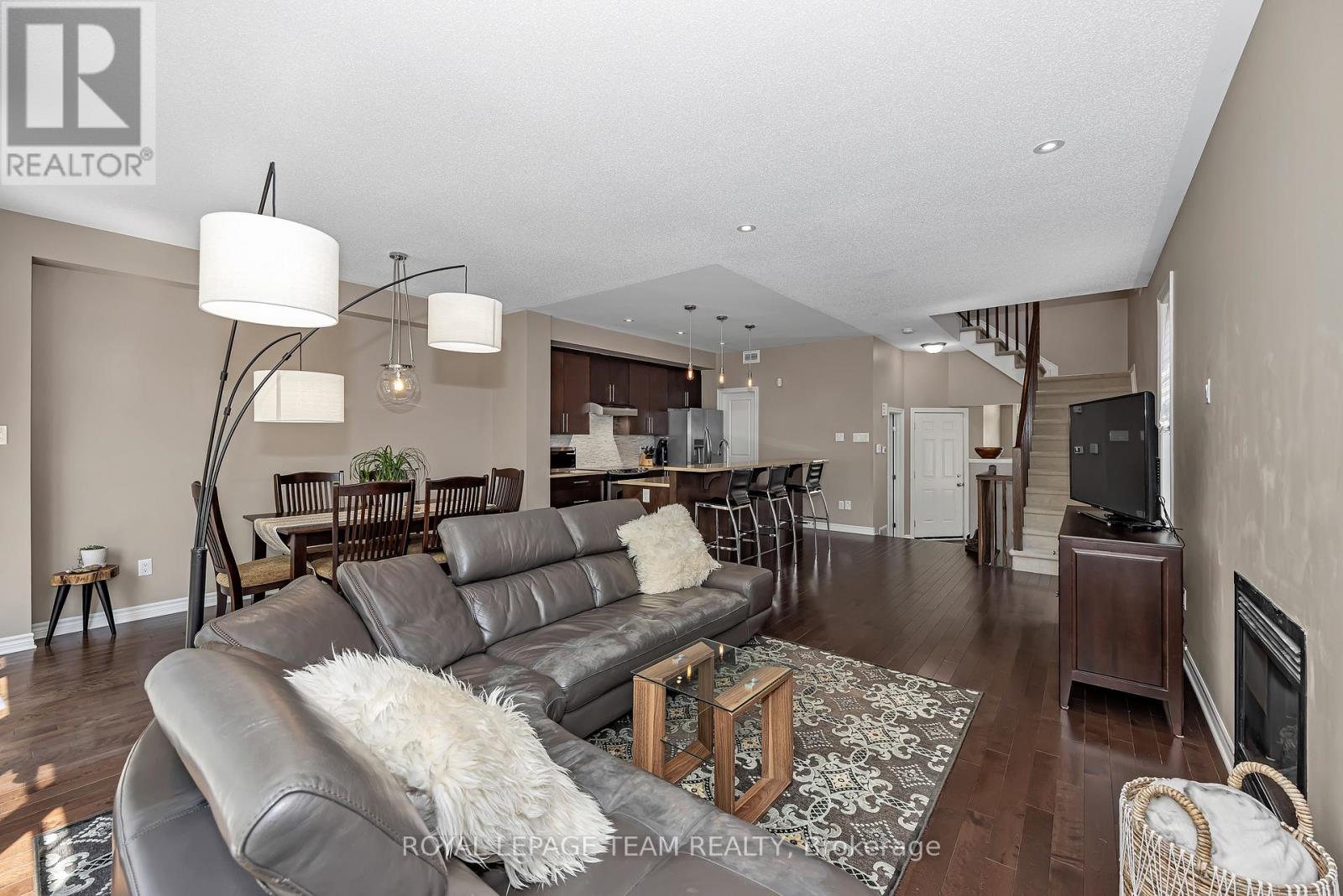 248 Meadowlilly Road, Ottawa, Ontario  K1T 0H4 - Photo 7 - X13229226