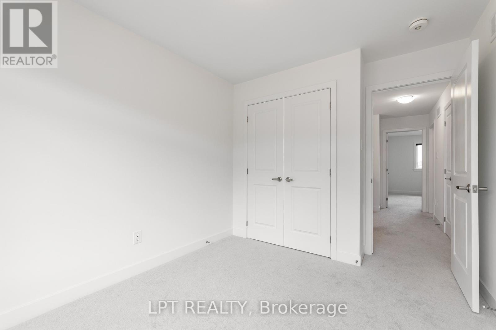 557 Tahoe Heights, Ottawa, Ontario  K1T 0X4 - Photo 24 - X13229308