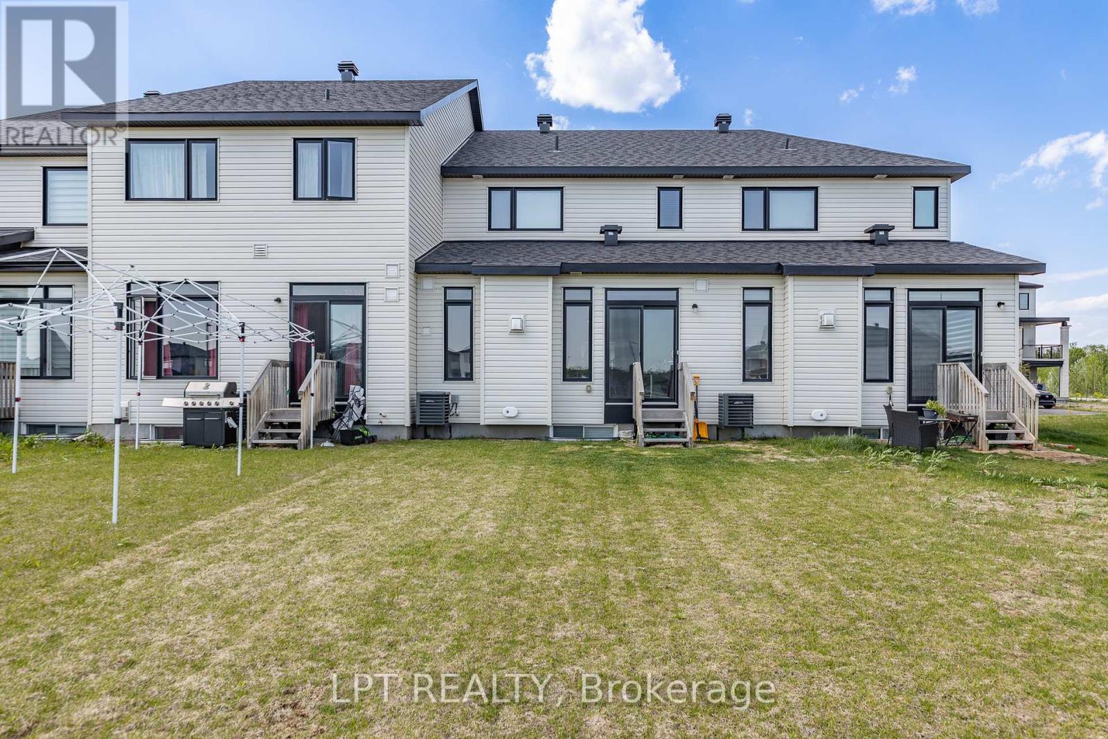 557 Tahoe Heights, Ottawa, Ontario  K1T 0X4 - Photo 31 - X13229308