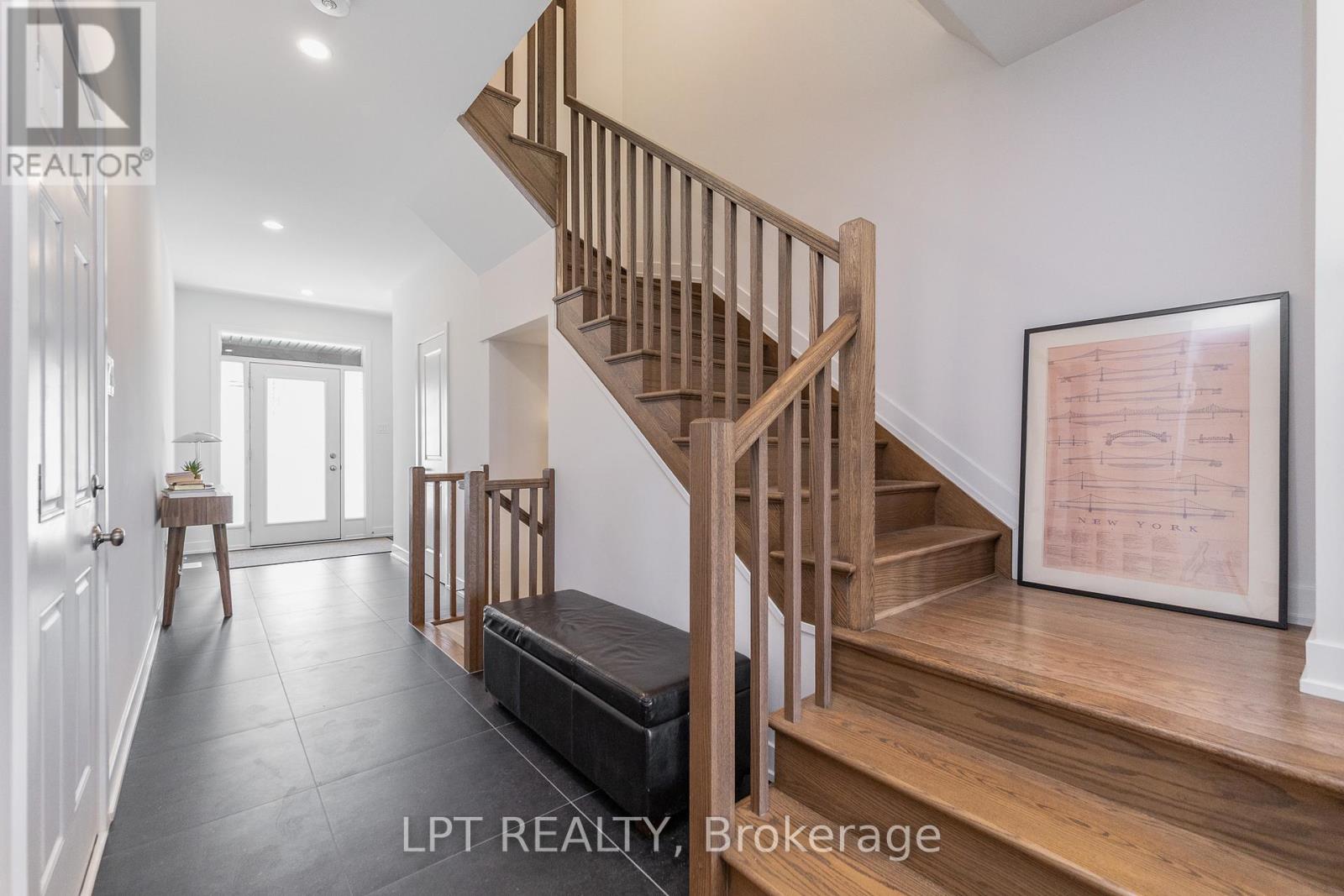 557 Tahoe Heights, Ottawa, Ontario  K1T 0X4 - Photo 6 - X13229308