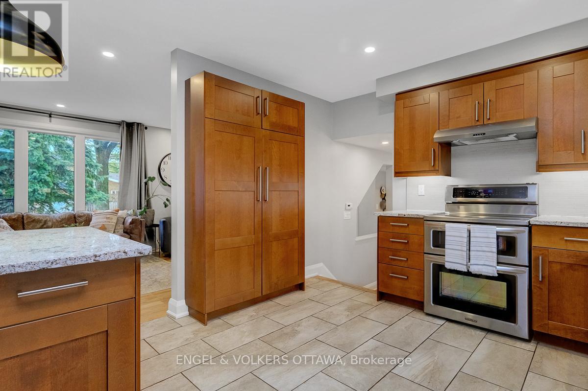 2766 Harwood Avenue, Ottawa, Ontario  K2B 8H7 - Photo 15 - X13229584