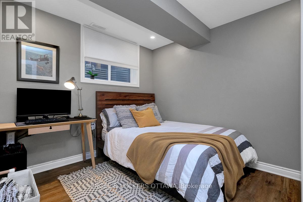 2766 Harwood Avenue, Ottawa, Ontario  K2B 8H7 - Photo 36 - X13229584