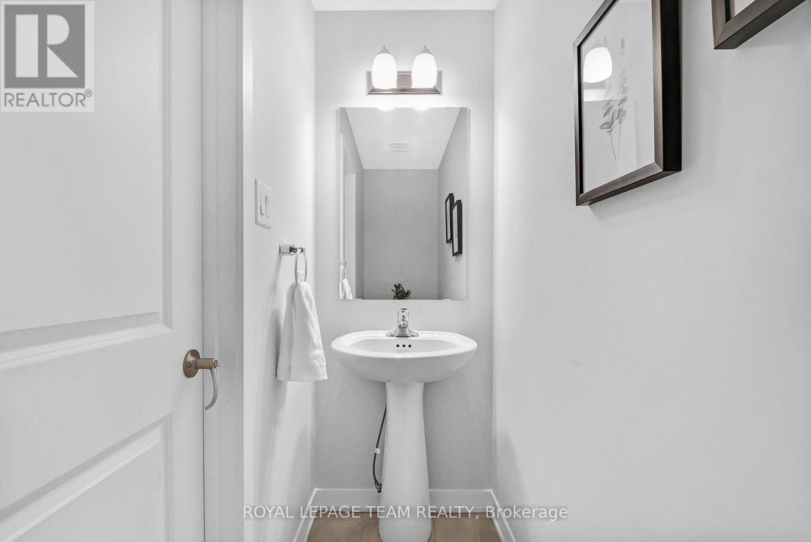 416 Parnian Private, Ottawa, Ontario  K2J 7K6 - Photo 5 - X13229614