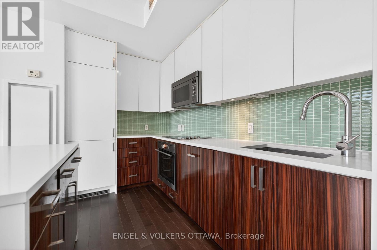 1210 - 300 Lisgar Street, Ottawa, Ontario  K2P 0E2 - Photo 12 - X13229632