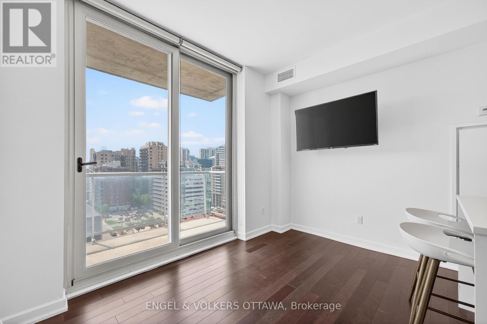 1210 - 300 Lisgar Street, Ottawa, Ontario  K2P 0E2 - Photo 8 - X13229632