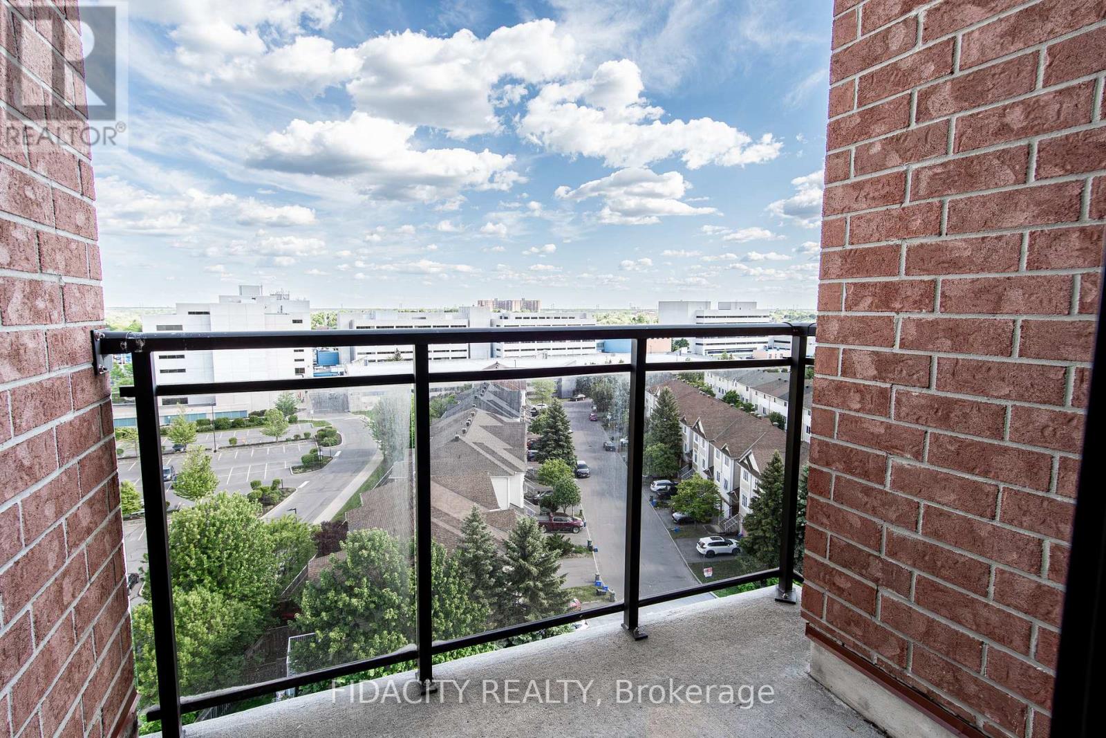 10m - 310 Central Park Drive, Ottawa, Ontario  K2C 4G4 - Photo 11 - X13229724