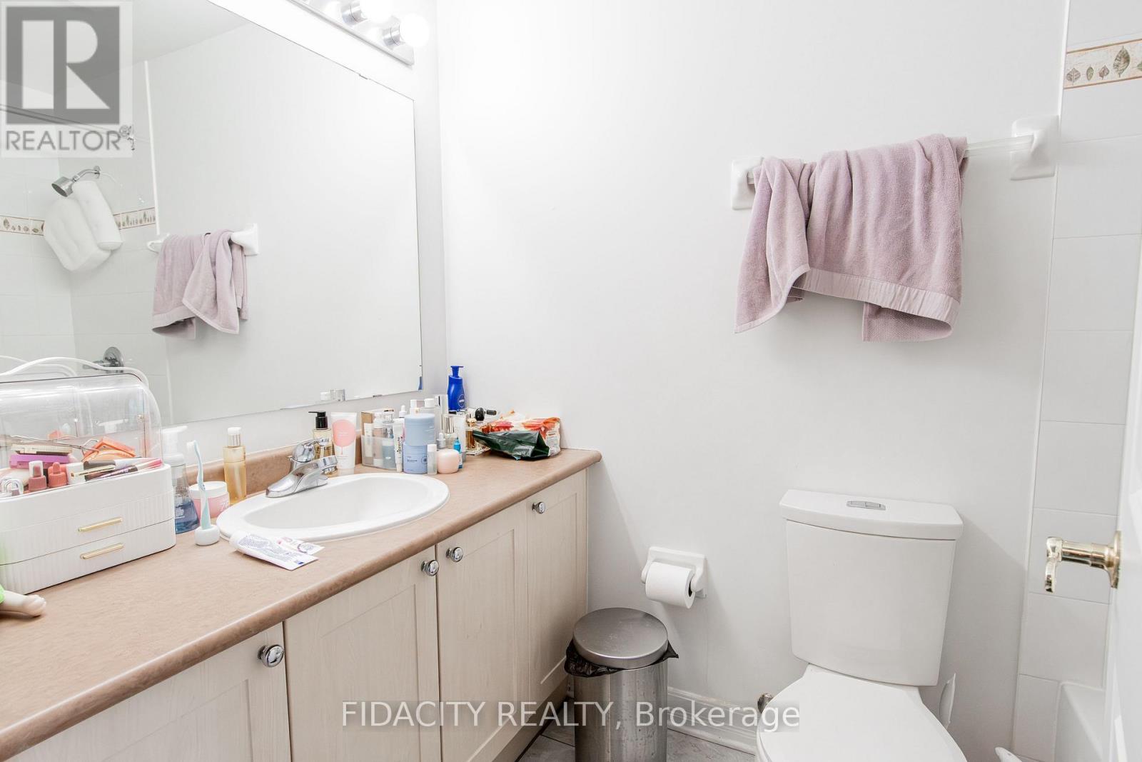 10m - 310 Central Park Drive, Ottawa, Ontario  K2C 4G4 - Photo 9 - X13229724