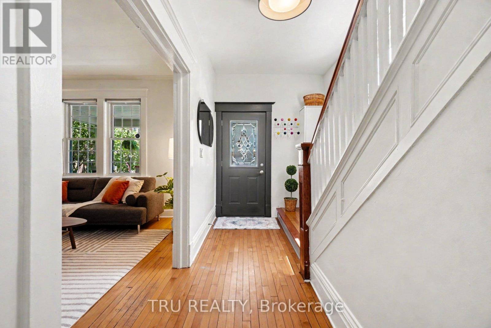 5 Grove Avenue, Ottawa, Ontario  K1S 3A5 - Photo 4 - X13229762