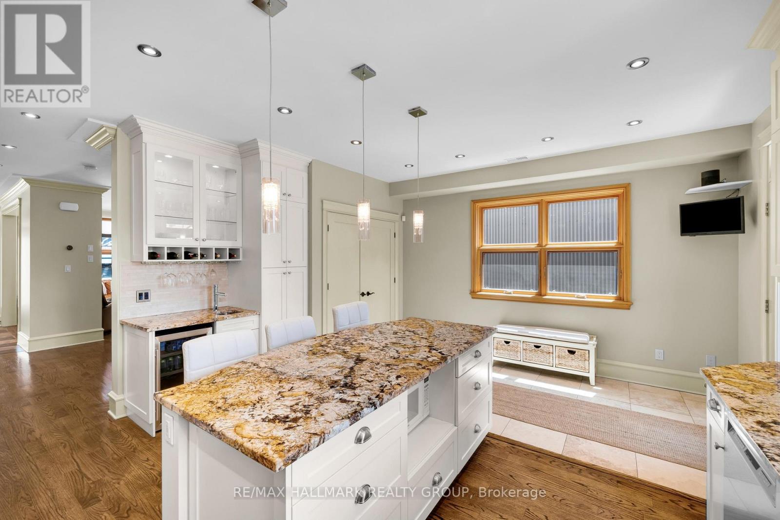 376 Winona Avenue, Ottawa, Ontario  K1Z 5H7 - Photo 12 - X13229840