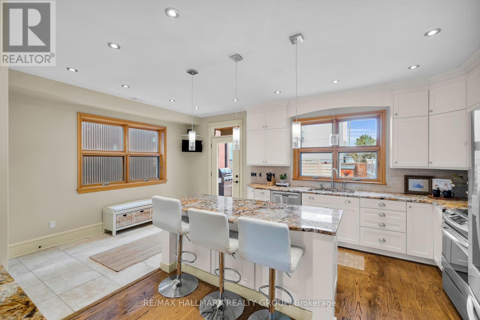376 Winona Avenue, Ottawa, Ontario  K1Z 5H7 - Photo 9 - X13229840