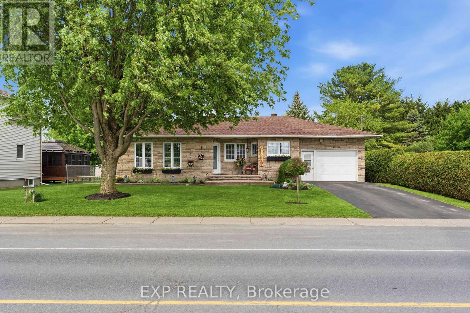 3135 Gendron Road, Clarence-Rockland, Ontario  K0A 2A0 - Photo 1 - X13229872