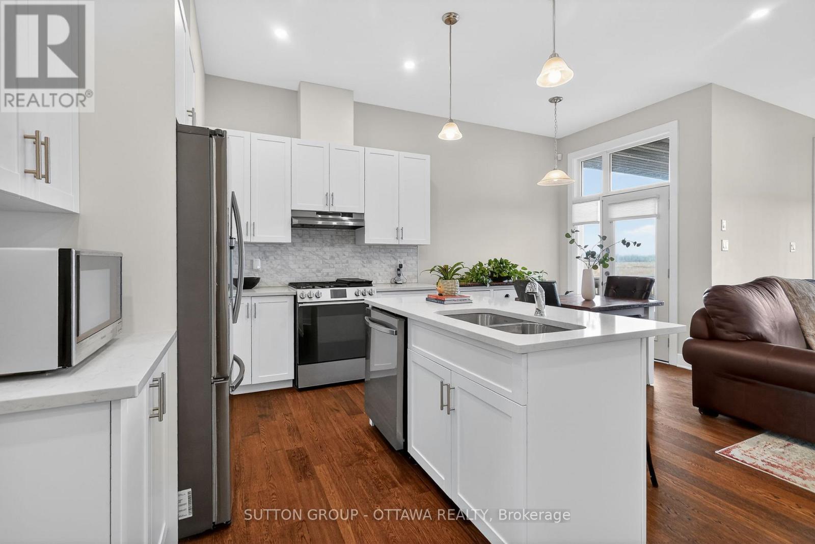 105 Dunlop Road, Carleton Place, Ontario  K7C 0R8 - Photo 10 - X13229936