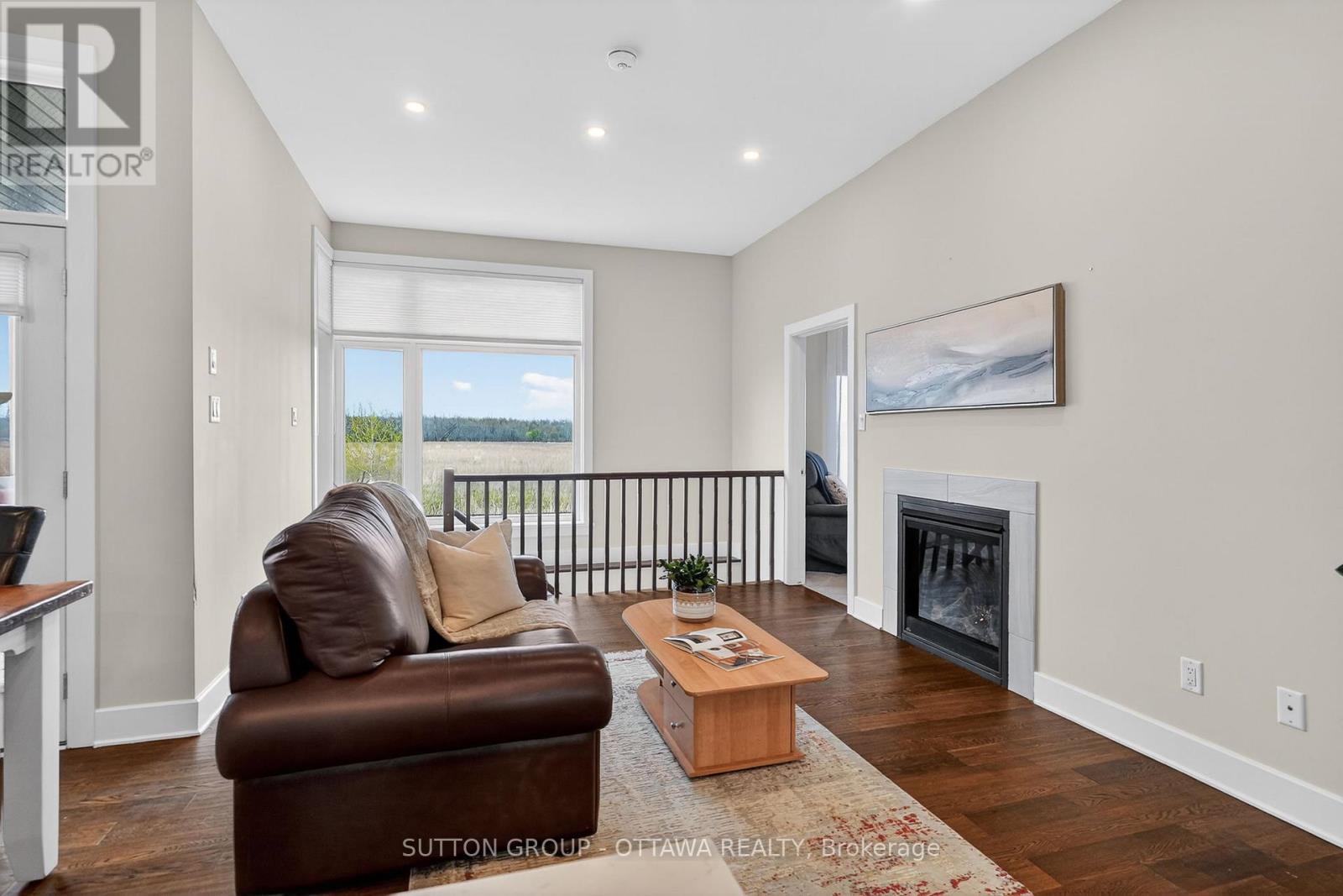 105 Dunlop Road, Carleton Place, Ontario  K7C 0R8 - Photo 7 - X13229936